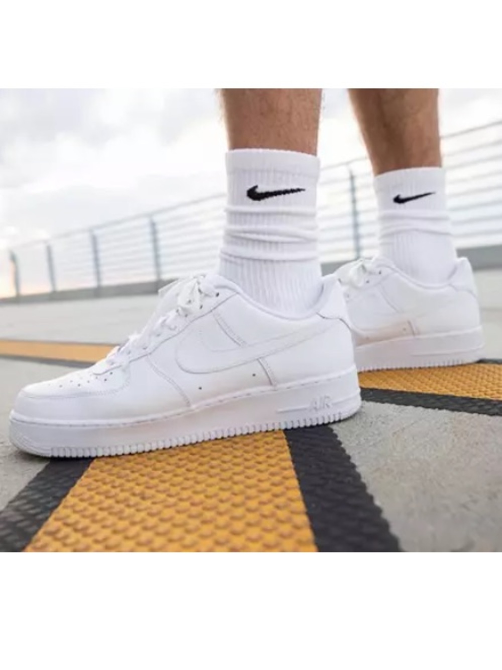 Nike White Air Force size 8